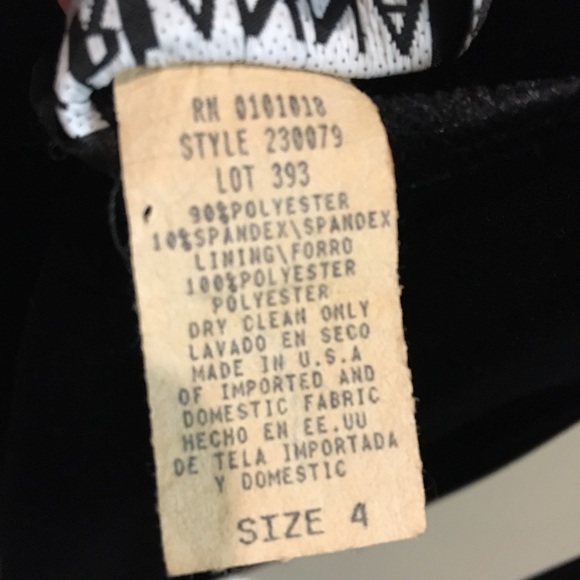 NWOT- Beautiful long Dress - Picture 5 of 5